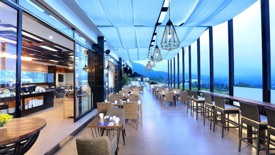 Aston Inn Batu