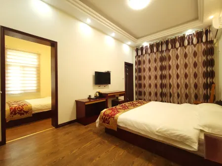 Qianyi Inn Отели рядом с достопримечательностью «Interception Memorial Garden»