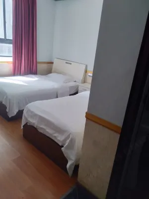 Pingchang Xicheng Hotel