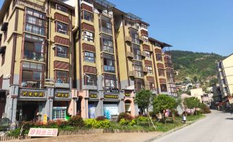 Xingshan Yijiale Hotel