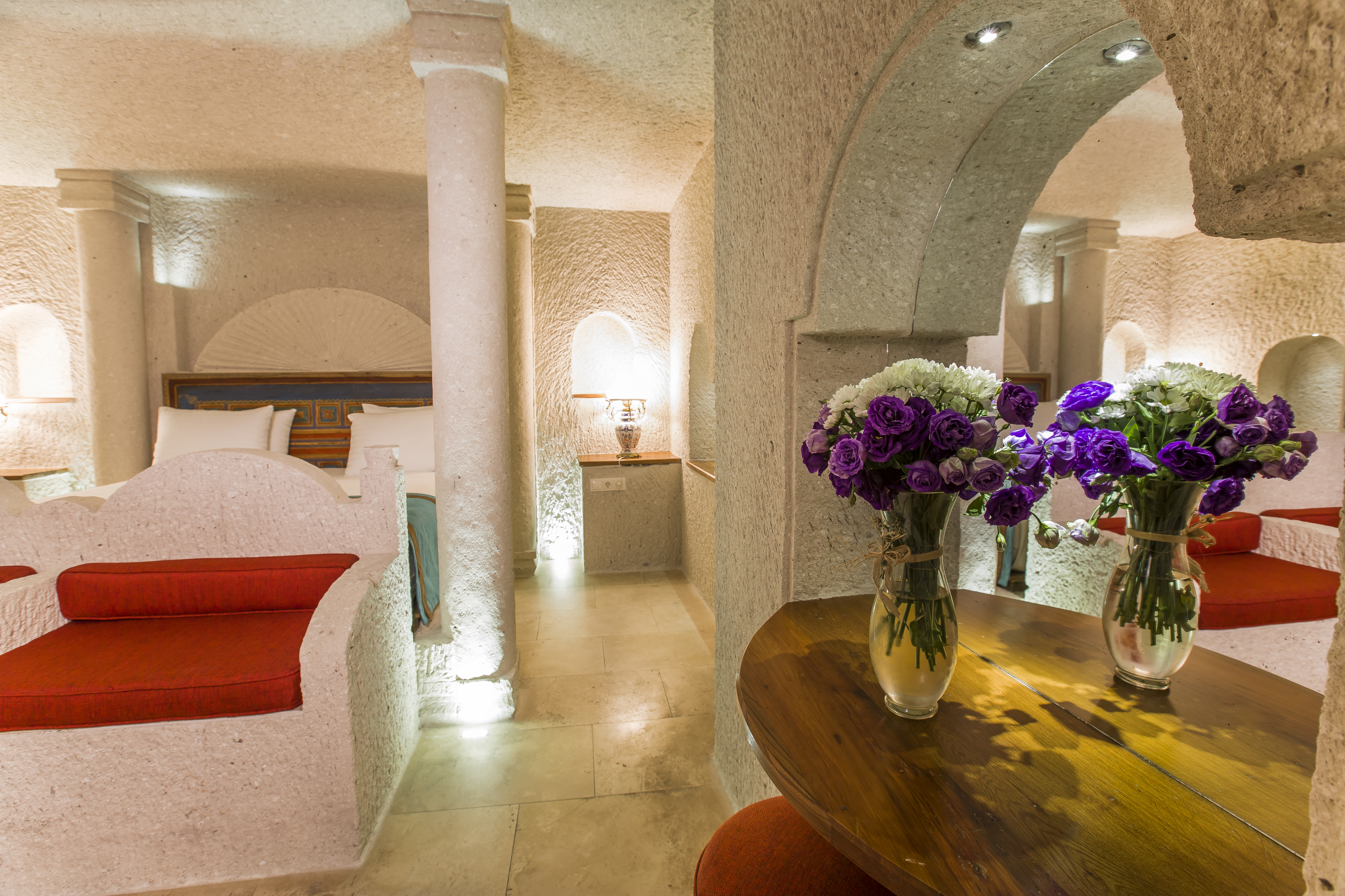 Imperial Cave Suites & SPA