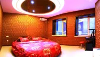 Holiday Yizhan Express Motel