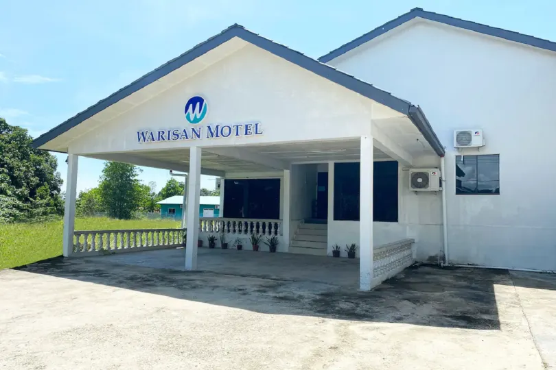 OYO 90087 Warisan Motel