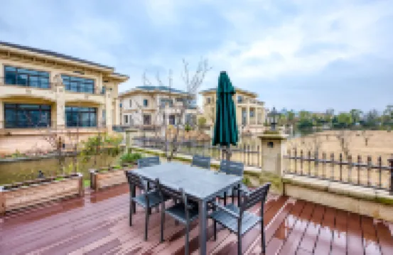 啟東威尼斯客居度假民宿 鄰近圓陀角旅遊度假區的酒店