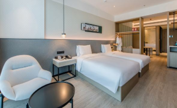 MeiWei Hotel (Shanghai Hongqiao Airport National Exhibition Center)