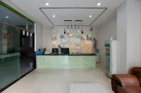 Xinxing Huatai Fashion Hotel