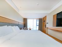 全季酒店(温州经济开发区滨海园区酒店) - 高级大床房