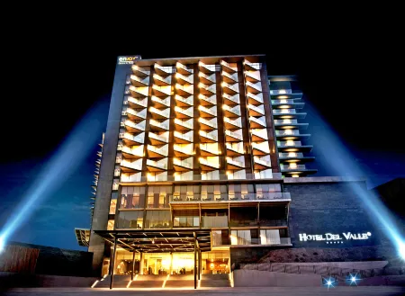 Enjoy Santiago Отели в г. Чакабуко