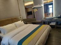 私享家城市酒店(福州三坊七巷店) - 轻奢大床房