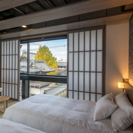 Tanimachikun Hotel・Crush On・  Kyoto Shijo Karasuma Отели рядом с достопримечательностью «Станция Karasuma»
