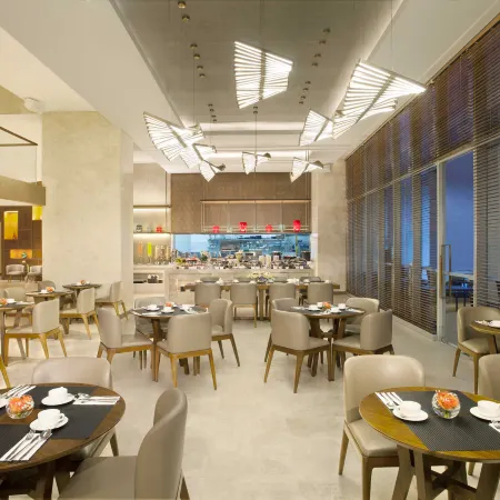 Ascott Sudirman Jakarta Отели рядом с достопримечательностью «Многофункциональный комплекс Sampoerna Strategic Square»
