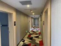 Shankee Hotel (Luohe Zhonglou Square) Hotels in Luohe