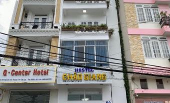 Chau Giang Hotel