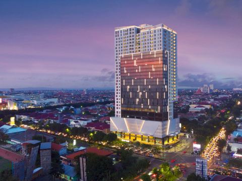 Oakwood Hotel & Residence Surabaya