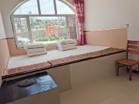 Hongyunlai Farmhouse Hotels in Pianguan