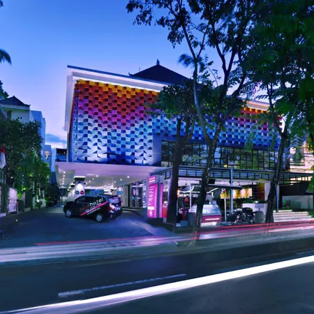 Favehotel Kuta Kartika Plaza Отели рядом с достопримечательностью «Пляж Джерман»