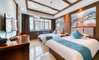 Huihe Water Margin Hotel (Guangfeng Passenger Transport Center Branch)