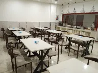 Huamao Business Hotel (Hengshui Lake Branch) - 2-Star