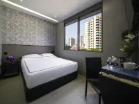Hotel Classic by Venue Singapore Hôtels à proximité de : Centre commercial Joo Chiat Complex