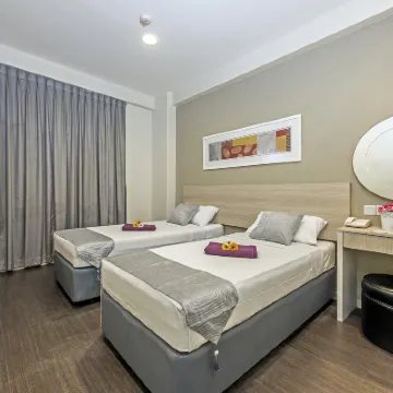 Hotel 81 Lucky Các khách sạn gần Ga MRT Aljunied