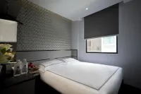 Venue Hotel the Lily - Bathtub