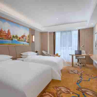 Vienna International Hotel (Jinzhai Tiantangzhai) Rooms