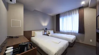 0204h1200082sb6yg2A92 R 320 180 R5 D