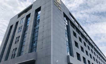 Sunyear Hotel