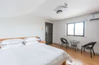 Yuyao Yijia Homestay (Yuyao Siming Lake Scenic Area)