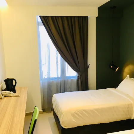 Enclave Business Hotel
