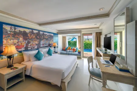 Novotel Phuket Resort Отели рядом с достопримечательностью «COCO KAMALA»
