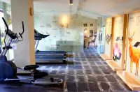 Gloria Manor - Gym