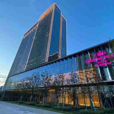 Crowne Plaza Qidong Hotel Exterior