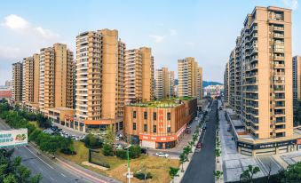 Homeinn Rebel Cloud(Lishui Jingji Kaifaqu Motor City)