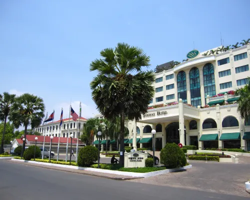 Sunway Hotel Phnom Penh Hotels near Central Mall