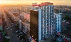 Dragon Phoenix Hotel