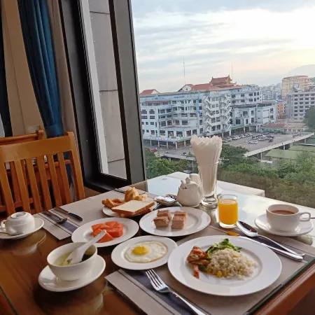 Dragon Phoenix Hotel