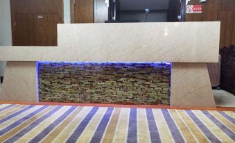 Yajiang Riverside View Hotel