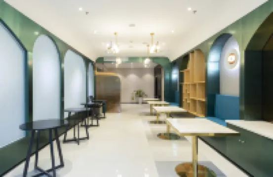 奕夢酒店（西華路陳家祠地鐵站店）