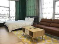 清远禾木国际公寓 - 轻奢情侣大床房