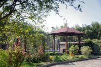 Bamboo Inn