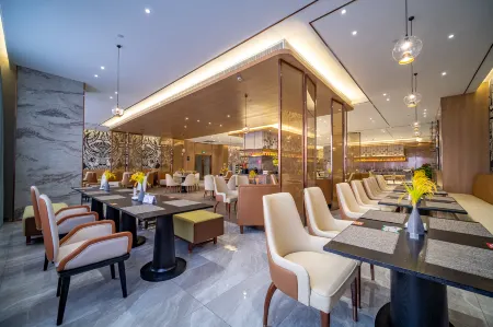 Tianzhou International Hotel(Baise Intifada Memorial)