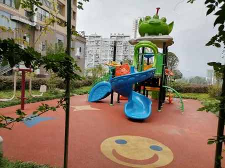 Fuchuan Xingrong Theme Apartment Отели в г. Вучуань