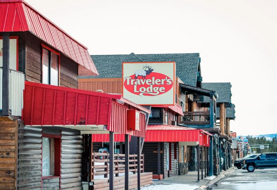 Travelers Lodge, West Yellowstone – Updated 2024 Prices