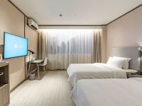 汉庭酒店(上海新国际博览中心芳华路店) - 高级双床房