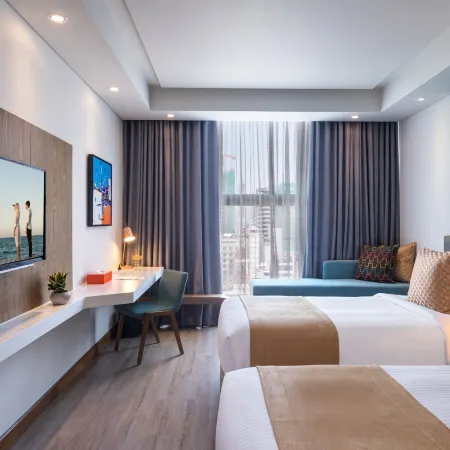 Citadines Bayfront Nha Trang Отели рядом с достопримечательностью «Пляж Хон-Чонг»