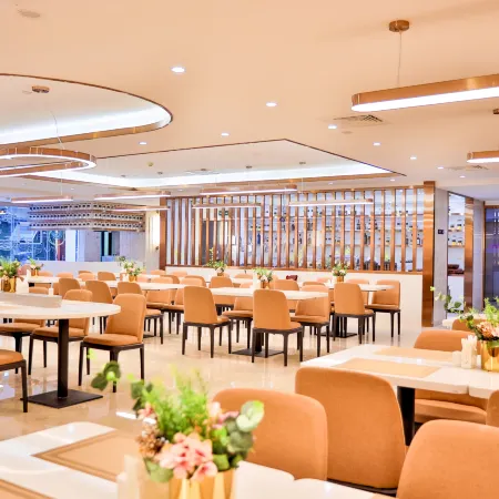 Homeinn Plus Hotel (Qingdao Licun Subway Station Pedestrian Street)