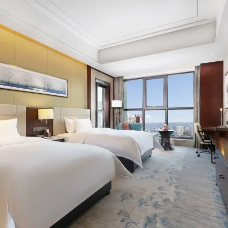 LUXURY BLUE HORIZON Grand Hotel (Xining High-Speed Railway Station)
