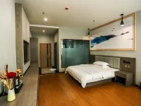 Ruili Manxing Boutique Hotel - balcony