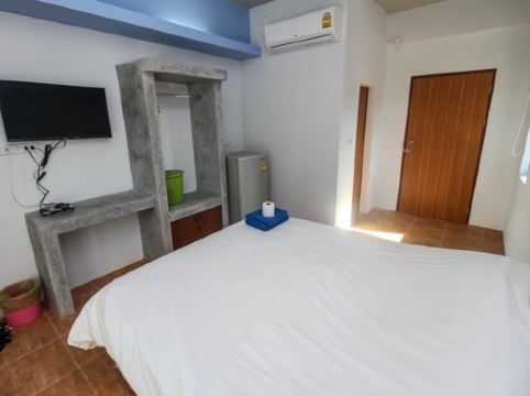 ซิกซ์แพ็ค คอตเทจ